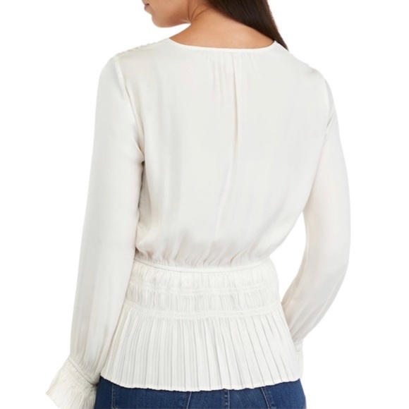 PHILOSOPHY Gray Satin V-neck Blouse, size Medium - Picture 14 of 16